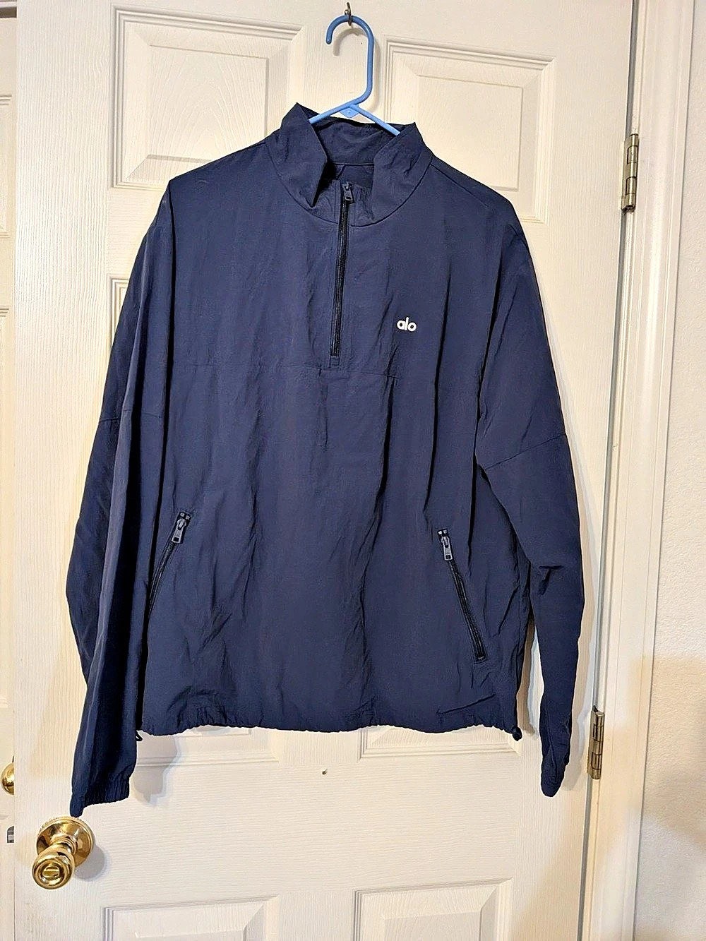 Alo men’s Small Half-Zip Jacket in Blue Size Small Like New